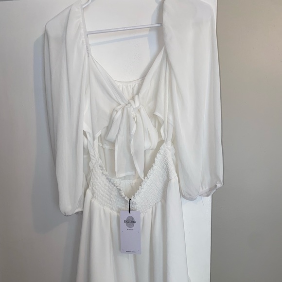 White dress - Picture 2 of 3